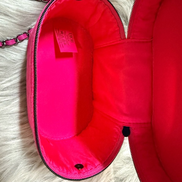 Dior Beauty pouch converted into Crossbody Bag - Picture 6 of 10